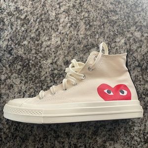 PLAY by Comme de Garçons Cream Converse Chuck Taylor All-Star 70 Hi SELL